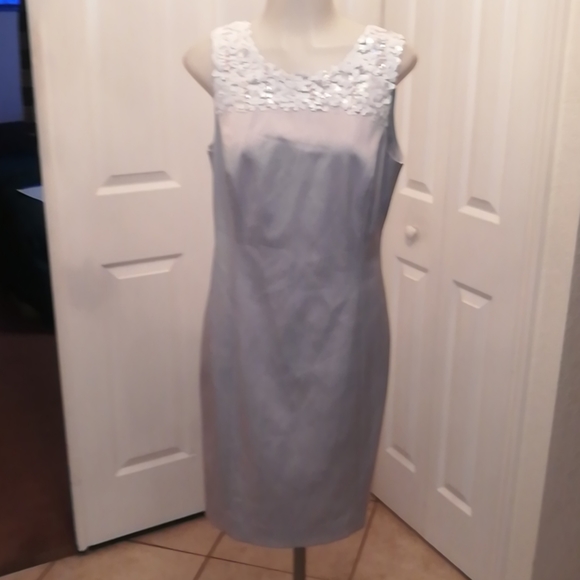 Ecetera silver dress size 6 white sequin at neck. - Picture 2 of 11